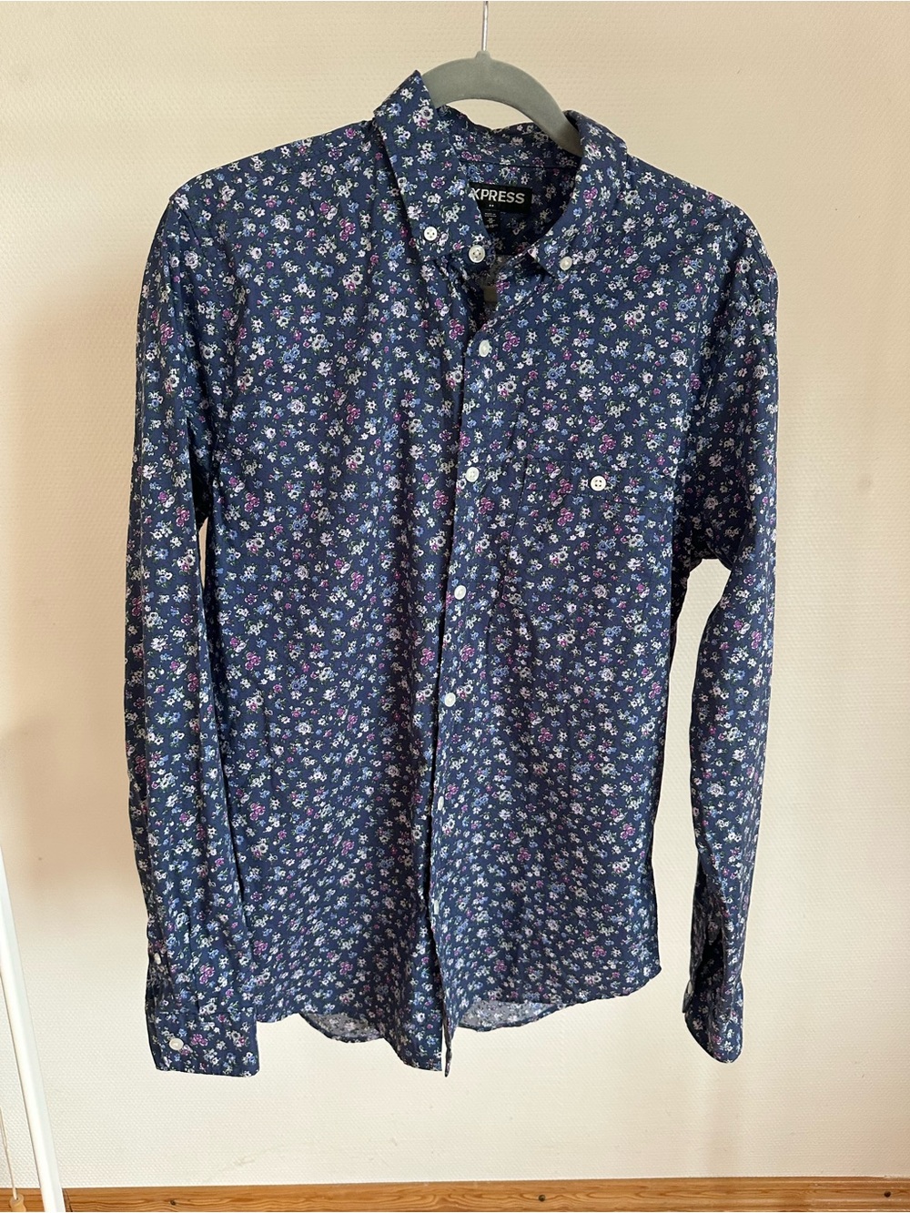 Express Navy Floral Long-Sleeve Button-Down Shirt